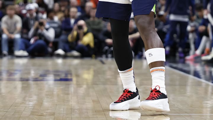 Anthony Edwards Sneakers Pays Homage to Michael Jordan