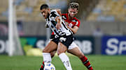 Atlético-MG e Flamengo medirão forças novamente após o duelo da decisão da Supercopa do Brasil. Jogão! 