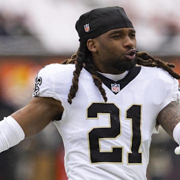 Dec 24, 2022; Cleveland, Ohio, USA; New Orleans Saints cornerback Bradley Roby (21) stretches during warm ups before the game against the Cleveland Browns at FirstEnergy Stadium. Mandatory Credit: Scott Galvin-Imagn Images