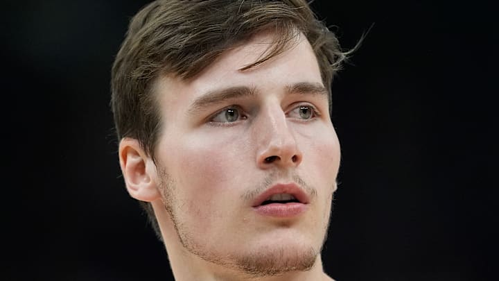 New York Knicks v Milwaukee Bucks