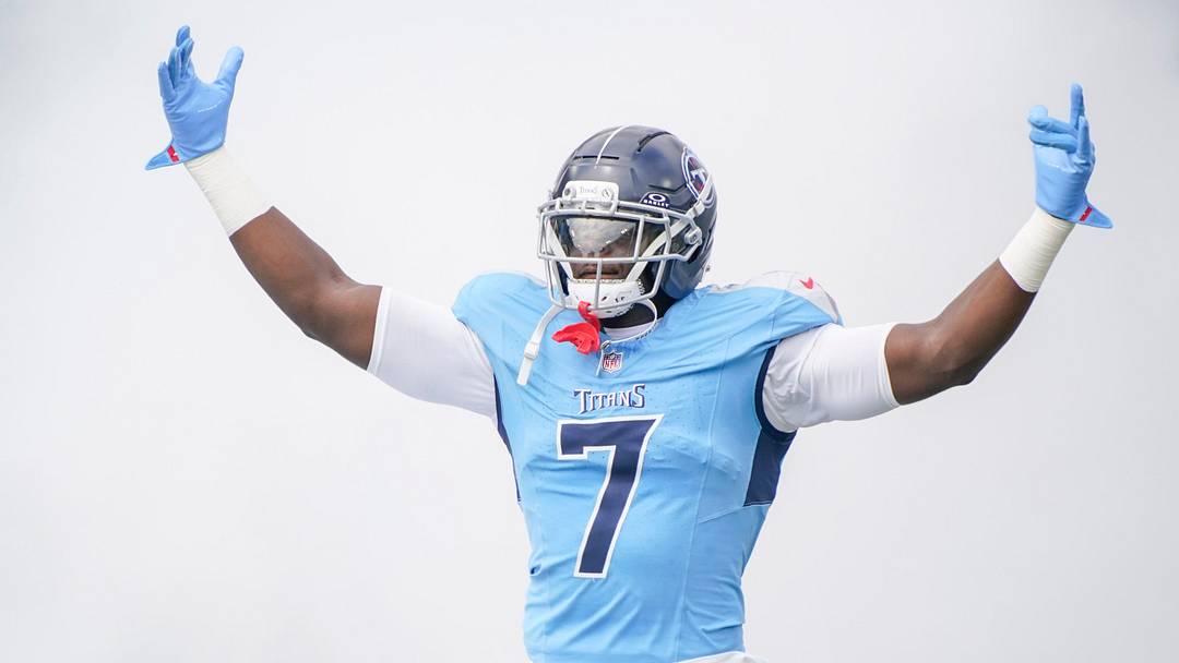 Tennessee Titans linebacker Oluwafemi Oladejo (7) takes the field before the game against the Indianapolis Colts at Nissan Stadium in Nashville, Tenn., Sunday, Sept. 21, 2025.