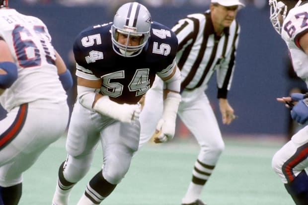 Dallas Cowboys defensive tackle Randy White in action against the New York Giants during the 1987 season.