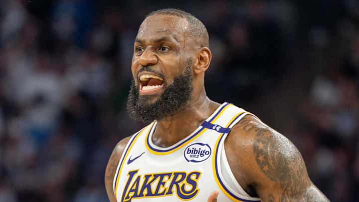 LeBron James Self-Motivates Ahead of Lakers' Preseason Opener
