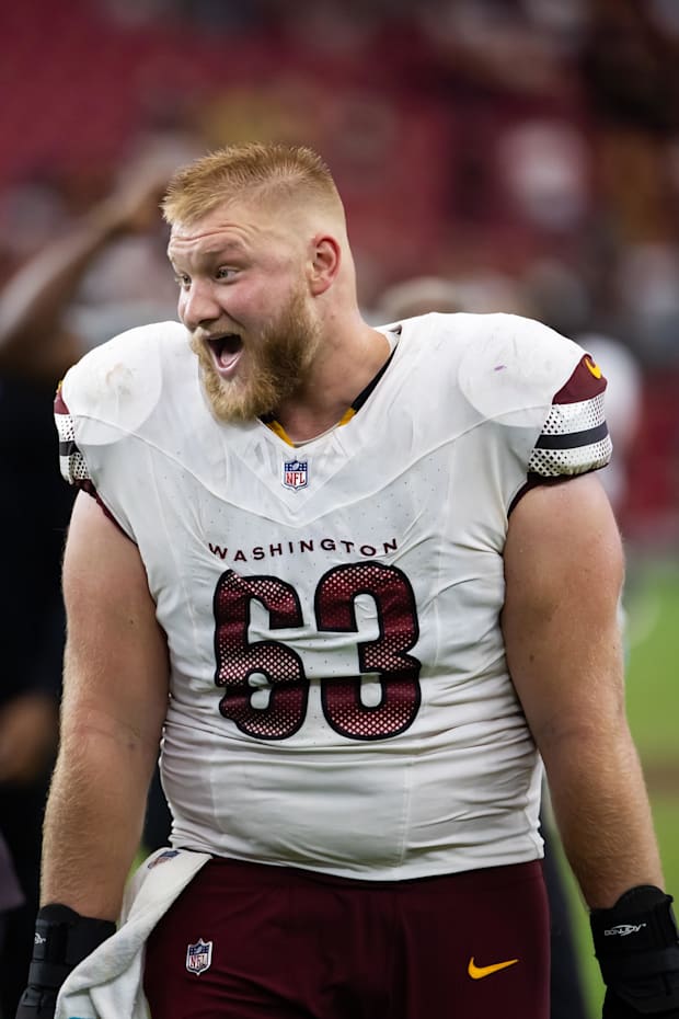 Washington Commanders center Tyler Biadasz against the Arizona Cardinals at State Farm Stadium