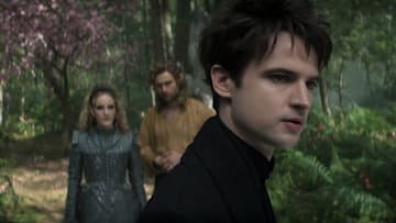 The Sandman. (L to R) Ann Skelly as Nuala, Douglas Booth as Cluracan, Tom Sturridge as Dream in episode 210 of The Sandman. Cr. Courtesy Of Netflix © 2025