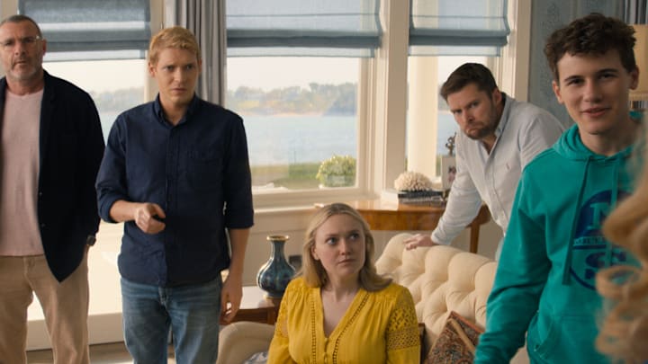 The Perfect Couple. (L to R) Liev Schreiber as Tag Winbury, Billy Howle as Benji Winbury, Dakota Fanning as Abby Winbury, Jack Reynor as Thomas Winbury, Sam Nivola as Will Winbury in episode 106 of The Perfect Couple. Cr. Courtesy of Netflix © 2024