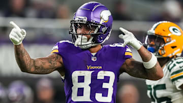 Green Bay Packers v Minnesota Vikings