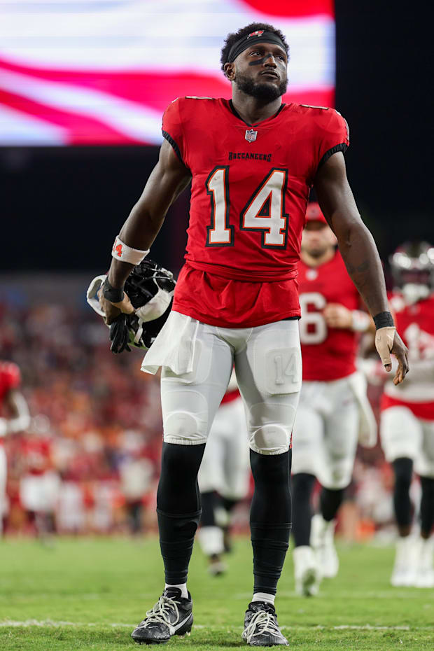 Tampa Bay Buccaneers wide receiver Chris Godwin looks on before a game against the Baltimore Ravens