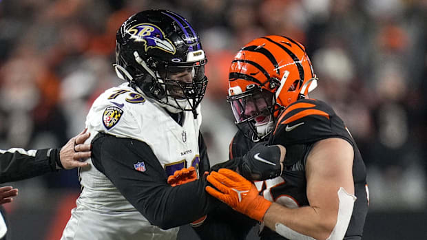 Baltimore Ravens offensive tackle Ronnie Stanley blocks against Cincinnati Bengals linebacker Logan Wilson