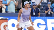 Iga Świątek defeated Jasmine Paolini to win the Cincinnati Open Monday