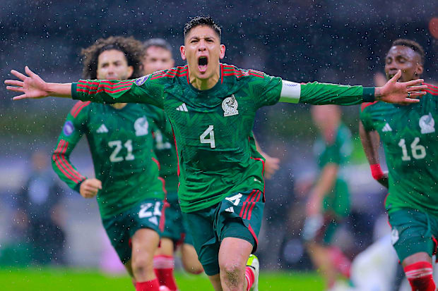 เอ็ดสัน อัลวาเรซ ของเม็กซิโก เอ็ดสัน อัลวาเรซ ของเม็กซิโก