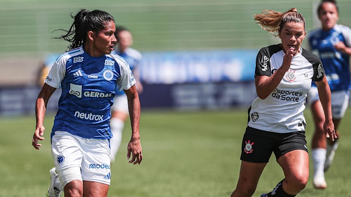 Cruzeiro e Corinthians empataram em 2x2 na ida Cruzeiro e Corinthians empataram em 2x2 na ida