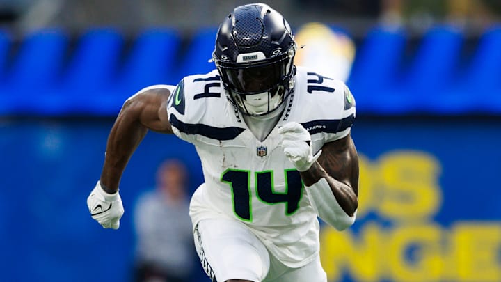 Seattle Seahawks v Los Angeles Rams