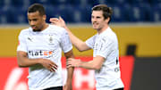 Alassane Plea und Jonas Hofmann