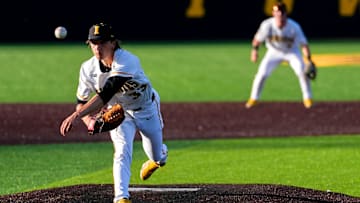 Iowa’s Cade Obermueller (33) pitches against Oregon during a Big Ten conference baseball game May 15, 2025 at Duane Banks Field in Iowa City, Iowa.