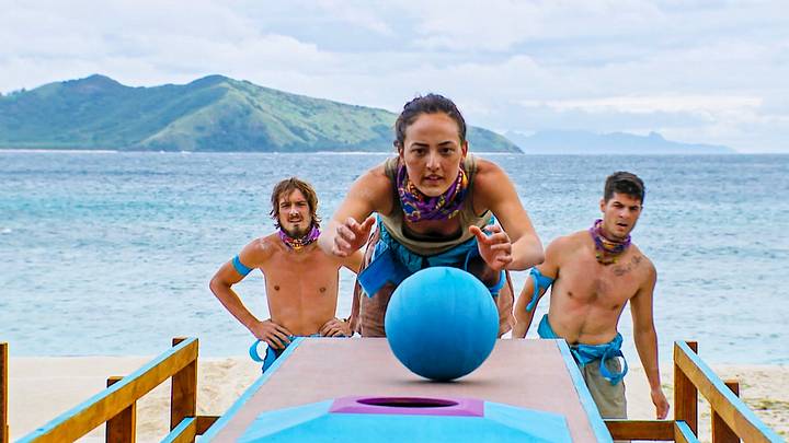 “Loyal to the Soil” – In a SURVIVOR first, castaways attempt a shocking negotiation for rice. Then, teams must have their head in the game during a tough reward challenge, on SURVIVOR, Wednesday, Nov. 20 (8:00-9:30 PM, ET/PT) on the CBS Television Network, and streaming on Paramount+ (live and on-demand for Paramount+ with SHOWTIME subscribers, or on-demand for Paramount+ Essential subscribers the day after the special airs)*. Jeff Probst serves as host and executive producer. Pictured (L-R):
