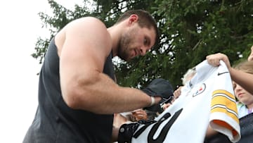 Jul 27, 2022; Latrobe, PA, USA; Pittsburgh Steelers defensive end T.J. Watt (90) 