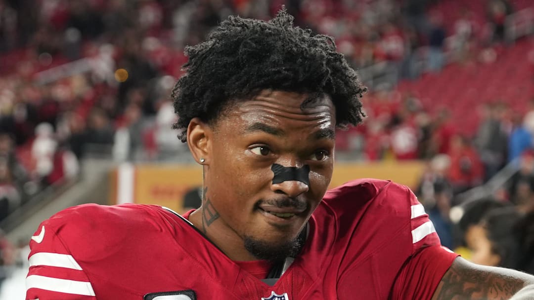 San Francisco 49ers cornerback Deommodore Lenoir looks snarky