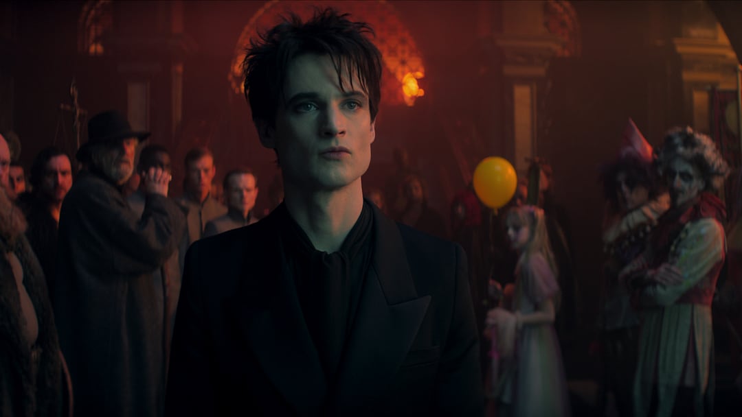 Tom Sturridge as Dream in episode 203 of The Sandman