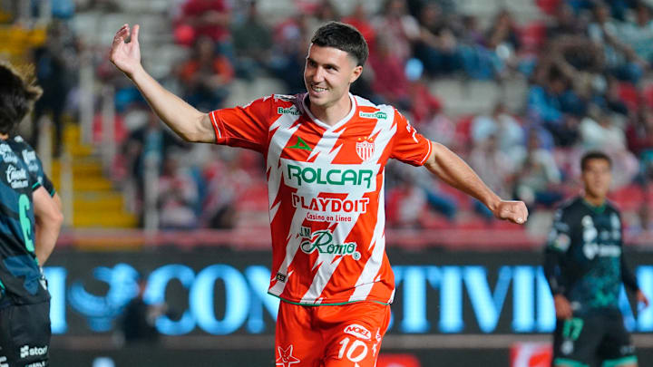 José Paradela en la mira de varios clubes de la Liga MX José Paradela en la mira de varios clubes de la Liga MX