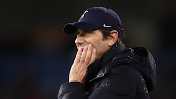 Schließt seinen Rücktritt aus: Tottenham-Coach Antonio Conte Schließt seinen Rücktritt aus: Tottenham-Coach Antonio Conte