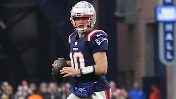 Dec 28, 2024; Foxborough, Massachusetts, USA; New England Patriots quarterack Drake Maye (10) runs with the ball against the Los Angeles Chargers during the second half at Gillette Stadium. Mandatory Credit: Gregory Fisher-Imagn Images