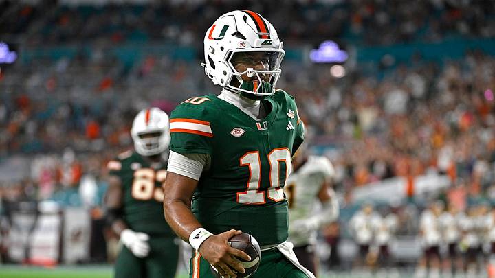 Miami quarterback Darian Mensah