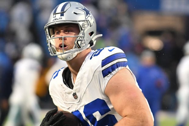 Dallas Cowboys tight end Luke Schoonmaker