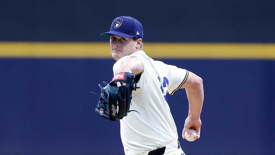 Detroit Tigers v Milwaukee Brewers