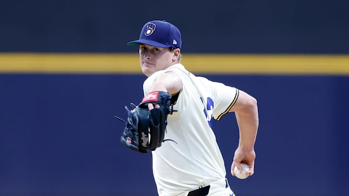 Detroit Tigers v Milwaukee Brewers