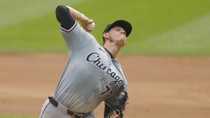 Chicago White Sox starting pitcher Chris Flexen (77) throws to the Minnesota Twins in the first inning at Target Field on Aug 4.