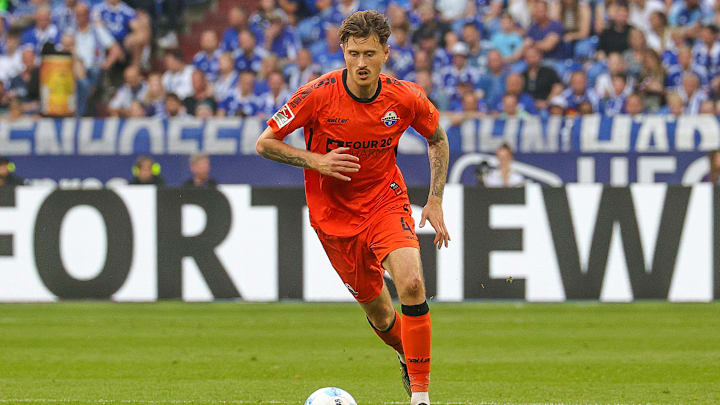 Folgt Calvin Brackelmann seinem Ex-Trainer nach Köln? Folgt Calvin Brackelmann seinem Ex-Trainer nach Köln?