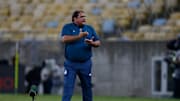 Técnico disse que não pensa em demissão, mas fantasma do rebaixamento preocupa
