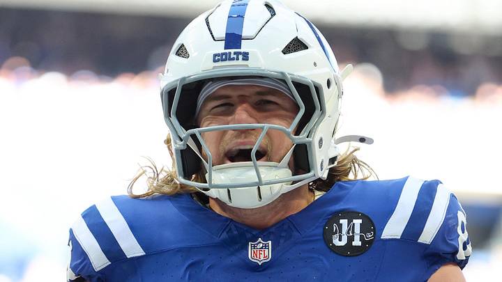 Indianapolis Colts tight end Tyler Warren celebrates