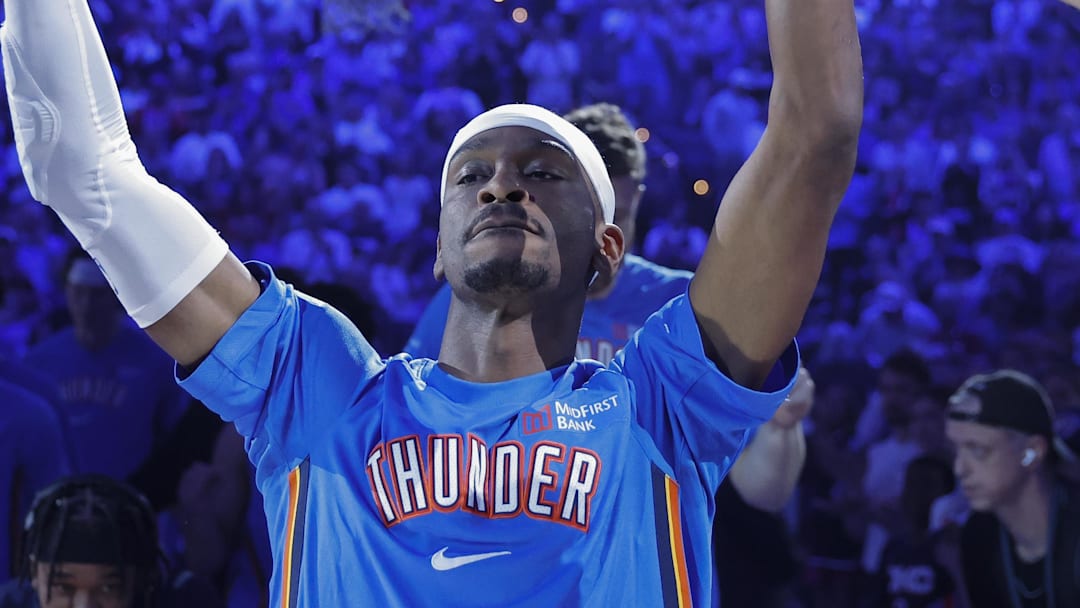 Mar 29, 2026; Oklahoma City, Oklahoma, USA; Oklahoma City Thunder guard Shai Gilgeous-Alexander (2) high fives his team during introductions before a game against the New York Knicks at Paycom Center. Mandatory Credit: Alonzo Adams-Imagn Images