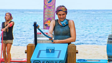“Flipping the Win Switch” – After 20 days in the game, battle lines are drawn, and the stakes cannot be higher. The winner of a classic immunity challenge will guarantee their spot in the final seven, on SURVIVOR, Wednesday, Nov. 27 (8:00-9:30 PM, ET/PT) on the CBS Television Network, and streaming on Paramount+ (live and on-demand for Paramount+ with SHOWTIME subscribers, or on-demand for Paramount+ Essential subscribers the day after the episode airs)*. Jeff Probst serves as host and executive