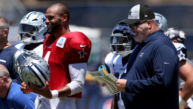 Dallas Cowboys quarterback Dak Prescott (4) and head coach Mike McCarthy