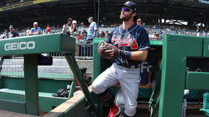 Aug 24, 2022; Pittsburgh, Pennsylvania, USA;  Atlanta Braves shortstop Dansby Swanson (7) takes the