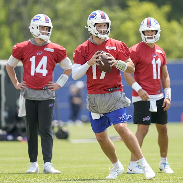 Josh Allen at minicam