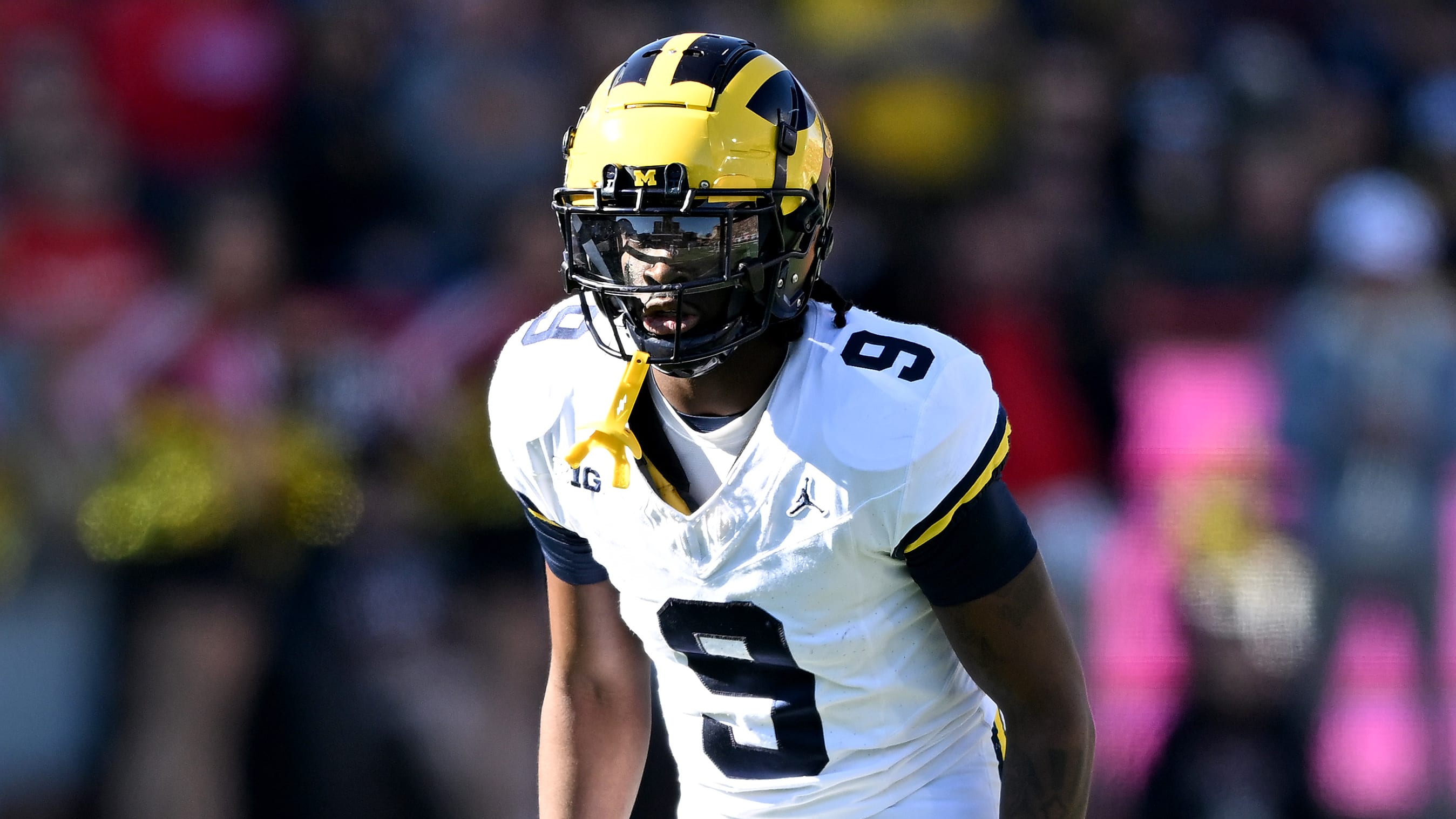 Michigan Wolverines safety Rod Moore during a play during a college football game in the Big Ten.