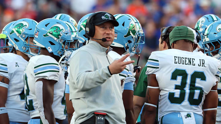 Dec 20, 2024; Tampa, FL, USA; Tulane Green Wave head coach Jon Sumrall against the Florida Gators during the second quarter at Raymond James Stadium. Mandatory Credit: Kim Klement Neitzel-Imagn Images Dec 20, 2024; Tampa, FL, USA; Tulane Green Wave head coach Jon Sumrall against the Florida Gators during the second quarter at Raymond James Stadium. Mandatory Credit: Kim Klement Neitzel-Imagn Images
