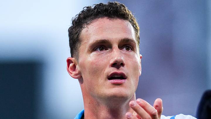 Benjamin Pavard est suspendu pour le déplacement à Nantes.
