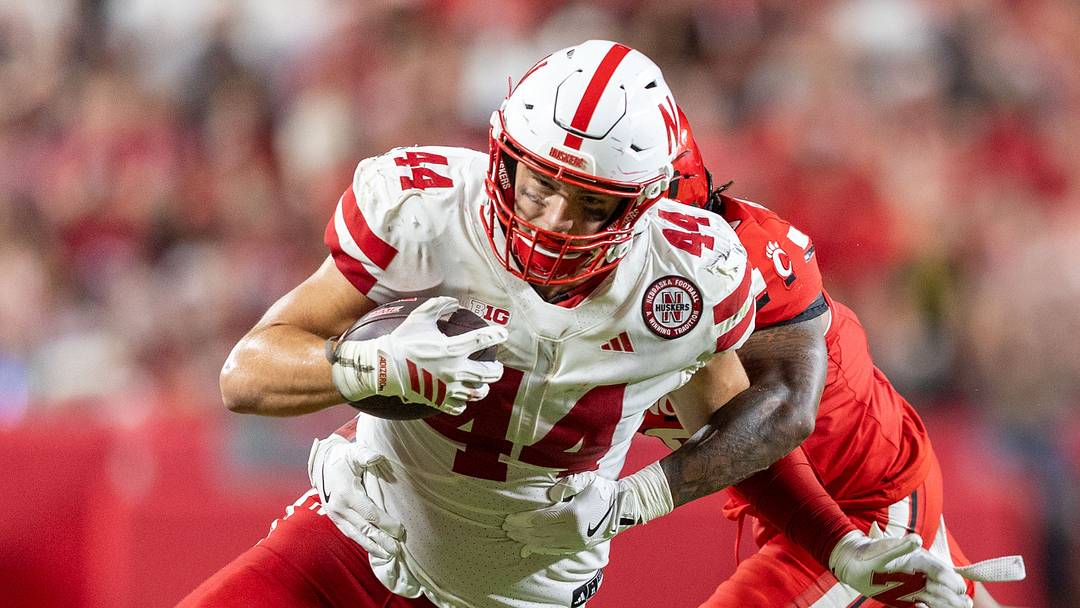 Nebraska football tight end Luke Lindenmeyer. Nebraska football tight end Luke Lindenmeyer.