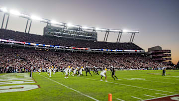 Nov 16, 2024; Columbia, South Carolina, USA; The Missouri Tigers play the South Carolina Gamecocks in the second half at Williams-Brice Stadium. Mandatory Credit: Jeff Blake-Imagn Images