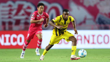 Youssoufa Moukoko, Shinji Kagawa