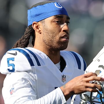 Jan 1, 2023; East Rutherford, New Jersey, USA; Indianapolis Colts cornerback Stephon Gilmore (5) before the game against the New York Giants at MetLife Stadium. Mandatory Credit: Vincent Carchietta-Imagn Images