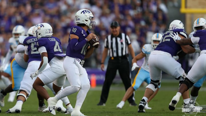 TCU quarterback Josh Hoover threw 20-of-25 for 267 yards in the win over Long Island University. 