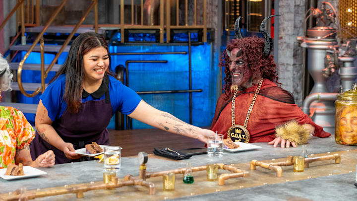 Halloween Baking Championship Season 10 episode 6 Emerging into the finale