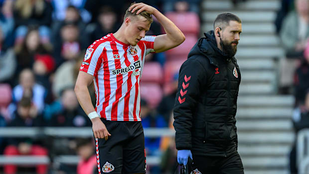 Dan Ballard coming off against Hull City