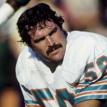 Kim Bokamper (58) on the sideline during a game against the New York Jets at the Orange Bowl in 1982.